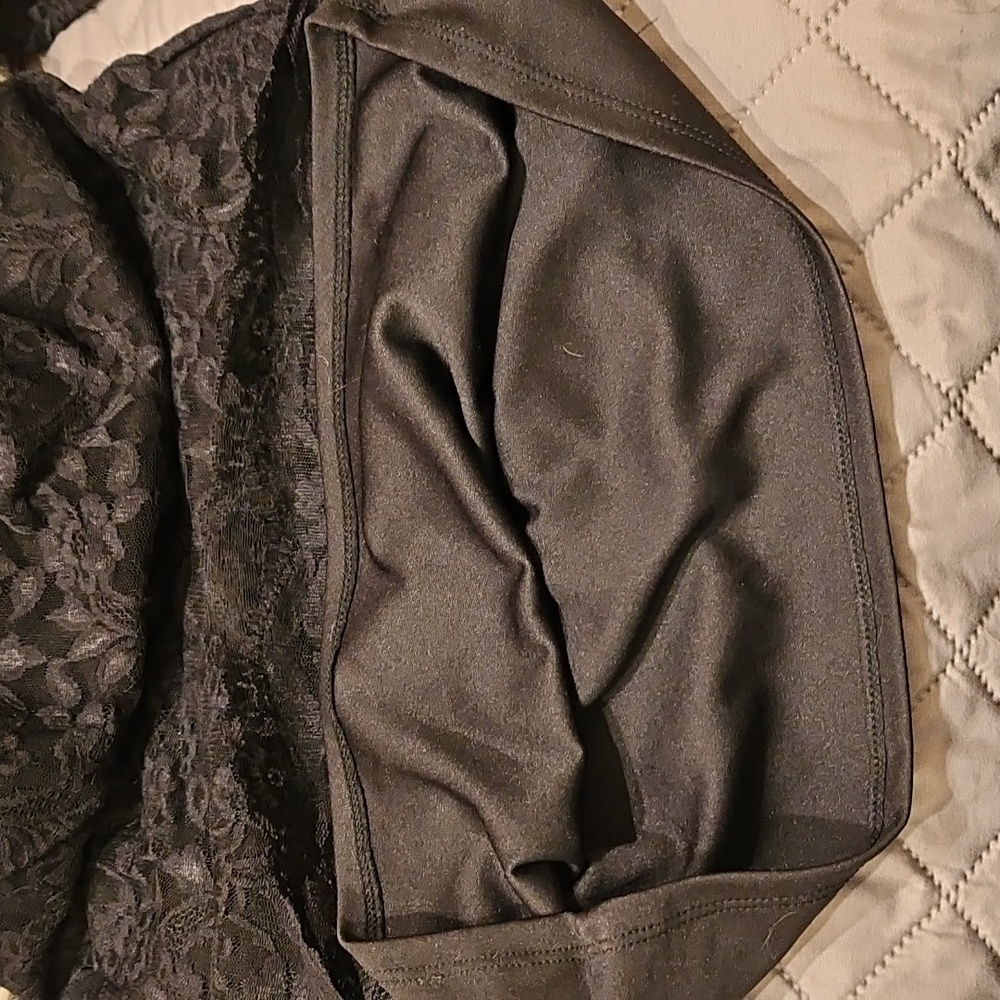 Moda International Elegant Black Lace Dress - Picture 14 of 17